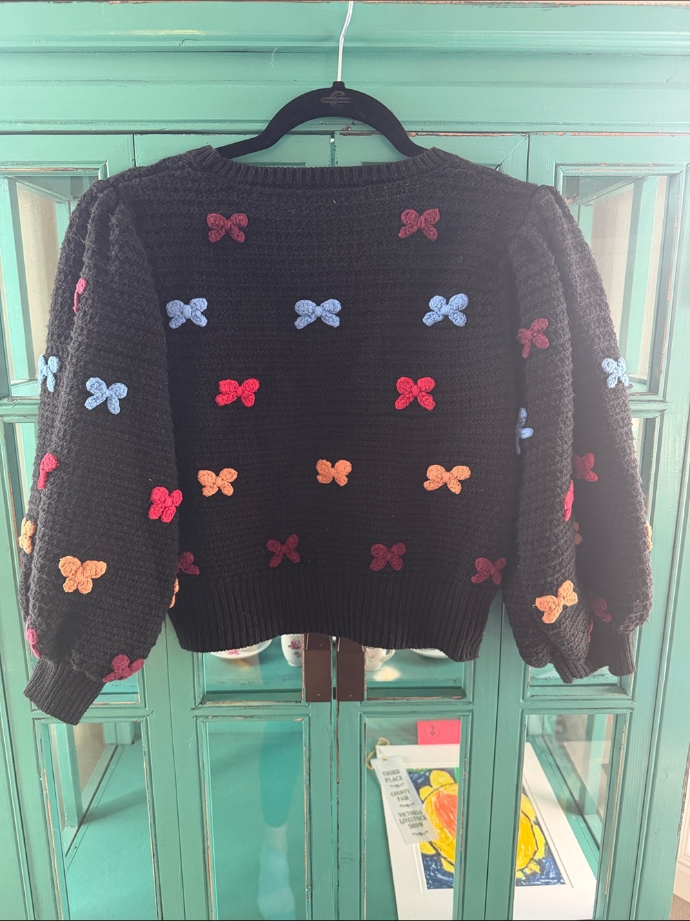 Zara Black Crewneck Cropped Sweater with Multicolor Bow Embroidery - Picture 4 of 5